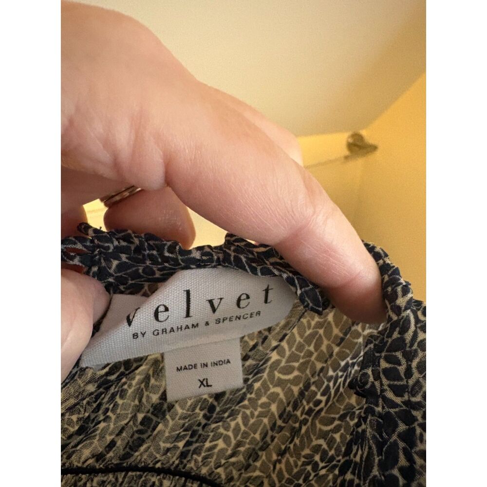 NWT Velvet by Graham & Spencer Women Navy Cream Peasant Long Sleeve Top XL - Picture 5 of 5